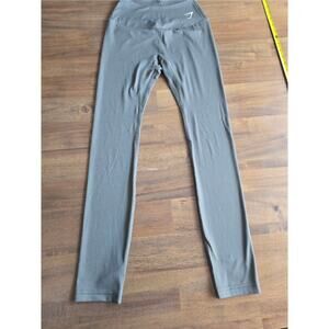 Gymshark Women's High-Waisted Seamless Leggings, Green. Size Small